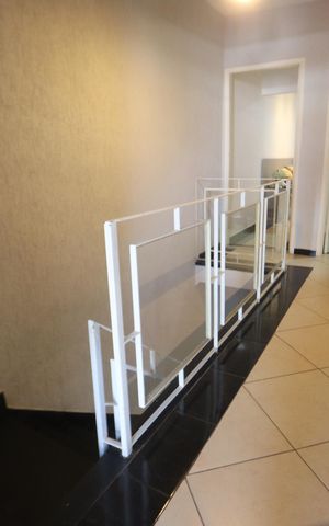 Casa à venda com 275m², 3 quartos e 2 vagasHall dos Quartos