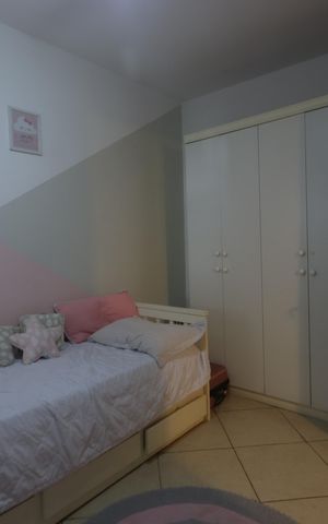 Casa à venda com 275m², 3 quartos e 2 vagasSuíte 2