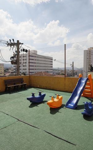 Apartamento à venda com 66m², 2 quartos e sem vagaÁrea comum - Playground