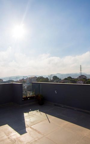Apartamento à venda com 120m², 3 quartos e 1 vaga Apartamento à venda com 120m², 3 quartos e 1 vagaÁrea externa