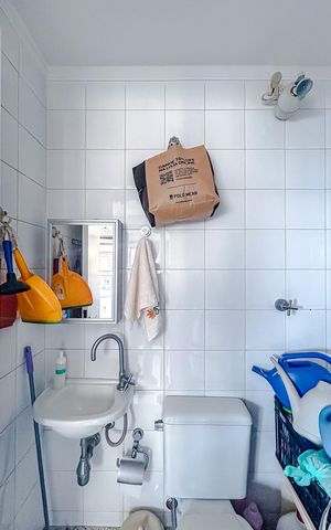 Apartamento à venda com 125m², 4 quartos e 3 vagasBanheiro de serviço