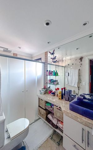 Apartamento à venda com 125m², 4 quartos e 3 vagasBanheiro da Suíte 3