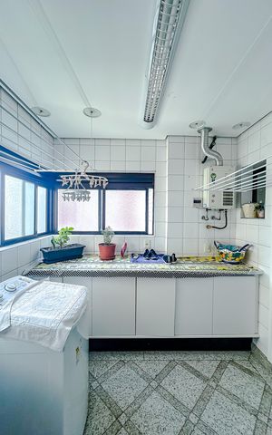 Apartamento à venda com 125m², 4 quartos e 3 vagasÁrea de Serviço