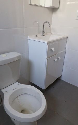 Apartamento para alugar com 55m², 2 quartos e 1 vaga Apartamento para alugar com 55m², 2 quartos e 1 vagaBanheiro