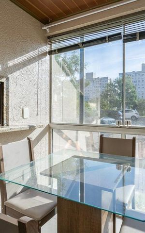 Apartamento à venda com 55m², 2 quartos e 1 vaga Apartamento à venda com 55m², 2 quartos e 1 vagaVaranda