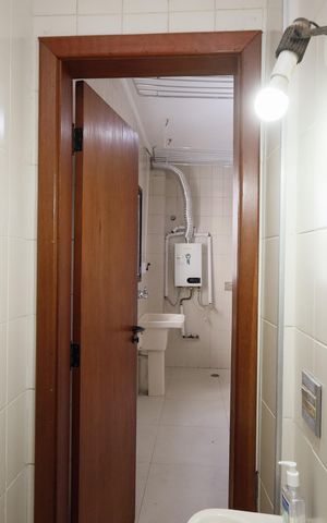 Apartamento à venda com 232m², 5 quartos e 3 vagasBanheiro 5