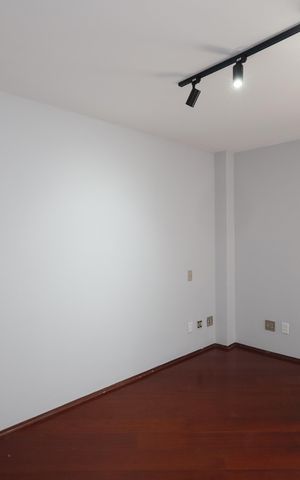 Apartamento à venda com 232m², 5 quartos e 3 vagasQuarto 1
