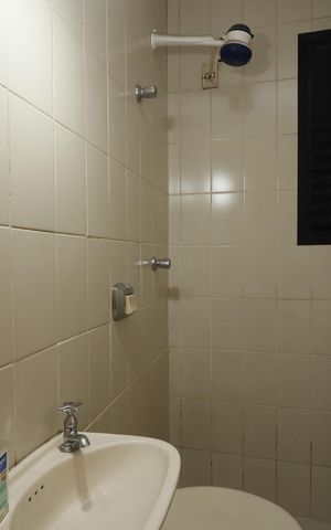 Apartamento à venda com 232m², 5 quartos e 3 vagasBanheiro 5