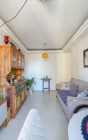 Apartamento à venda com 55m², 2 quartos e 1 vaga Apartamento à venda com 55m², 2 quartos e 1 vagaSala