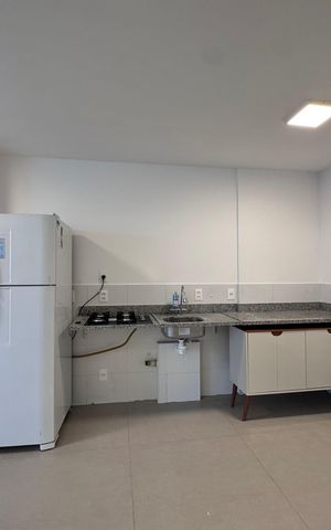 Apartamento à venda com 98m², 3 quartos e 2 vagas Apartamento à venda com 98m², 3 quartos e 2 vagasCozinha e Área de Serviço