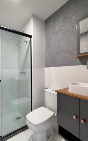 Apartamento à venda com 98m², 3 quartos e 2 vagas Apartamento à venda com 98m², 3 quartos e 2 vagasSuite - banheiro