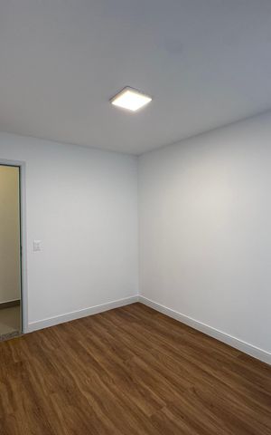 Apartamento à venda com 98m², 3 quartos e 2 vagas Apartamento à venda com 98m², 3 quartos e 2 vagasQuarto 2