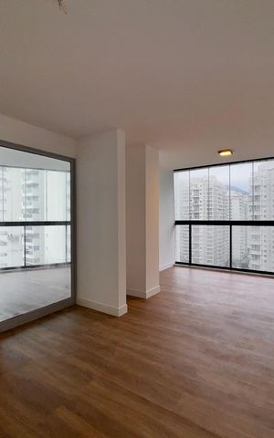 Apartamento à venda com 119m², 3 quartos e 2 vagasSuíte