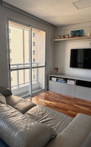 Apartamento à venda com 234m², 4 quartos e 4 vagas Apartamento à venda com 234m², 4 quartos e 4 vagasSala 2
