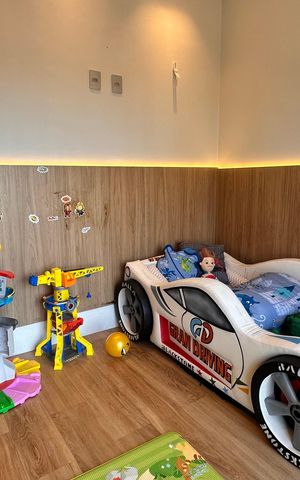 Apartamento à venda com 234m², 4 quartos e 4 vagas Apartamento à venda com 234m², 4 quartos e 4 vagasSuíte 2
