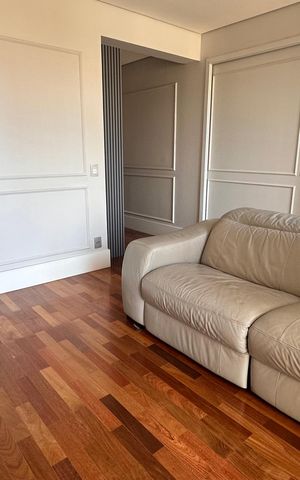 Apartamento à venda com 234m², 4 quartos e 4 vagas Apartamento à venda com 234m², 4 quartos e 4 vagasSala 2