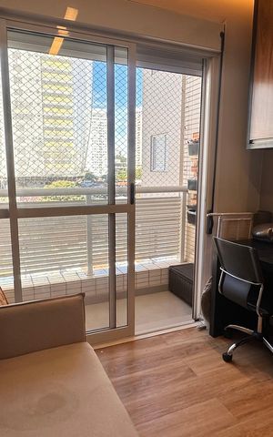 Apartamento à venda com 234m², 4 quartos e 4 vagas Apartamento à venda com 234m², 4 quartos e 4 vagasEscritório