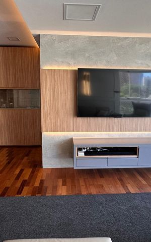 Apartamento à venda com 234m², 4 quartos e 4 vagas Apartamento à venda com 234m², 4 quartos e 4 vagasSala