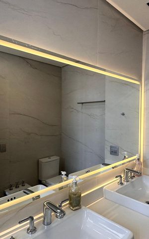 Apartamento à venda com 234m², 4 quartos e 4 vagas Apartamento à venda com 234m², 4 quartos e 4 vagasBanheiro da Suíte 3