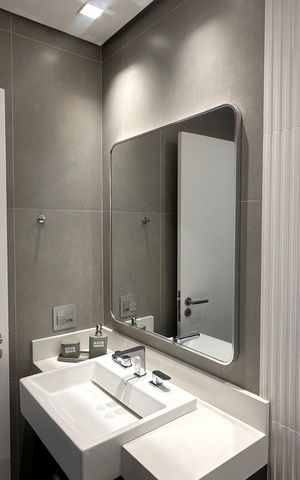 Apartamento à venda com 234m², 4 quartos e 4 vagas Apartamento à venda com 234m², 4 quartos e 4 vagasBanheiro social