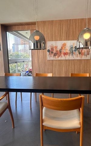 Apartamento à venda com 234m², 4 quartos e 4 vagas Apartamento à venda com 234m², 4 quartos e 4 vagasVaranda da Sala