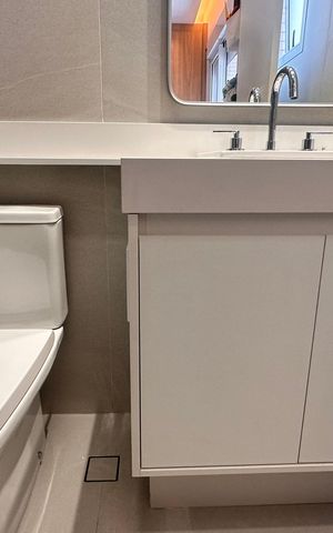 Apartamento à venda com 234m², 4 quartos e 4 vagas Apartamento à venda com 234m², 4 quartos e 4 vagasBanheiro da Suíte 2