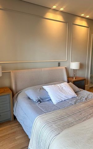 Apartamento à venda com 234m², 4 quartos e 4 vagas Apartamento à venda com 234m², 4 quartos e 4 vagasSuíte 3