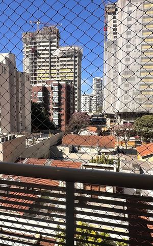 Apartamento à venda com 234m², 4 quartos e 4 vagas Apartamento à venda com 234m², 4 quartos e 4 vagasVaranda da Escritório