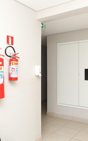 Apartamento para alugar com 32m², 2 quartos e sem vagaÁrea comum - Saguão do prédio