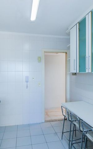 Apartamento à venda com 75m², 3 quartos e 2 vagasCozinha