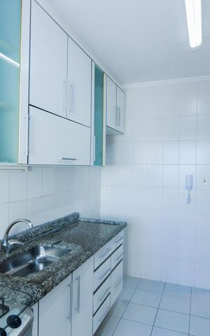 Apartamento à venda com 75m², 3 quartos e 2 vagasCozinha