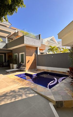 Casa de condomínio à venda com 340m², 4 quartos e 3 vagas