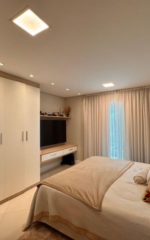 Casa de condomínio à venda com 340m², 4 quartos e 3 vagas Casa de condomínio à venda com 340m², 4 quartos e 3 vagasSuíte 3 (Master)