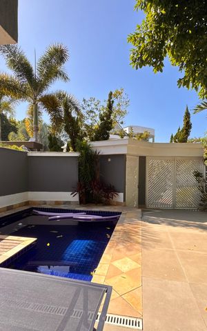 Casa de condomínio à venda com 340m², 4 quartos e 3 vagas