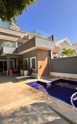 Casa de condomínio à venda com 340m², 4 quartos e 3 vagas