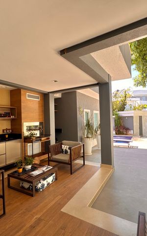 Casa de condomínio à venda com 340m², 4 quartos e 3 vagas