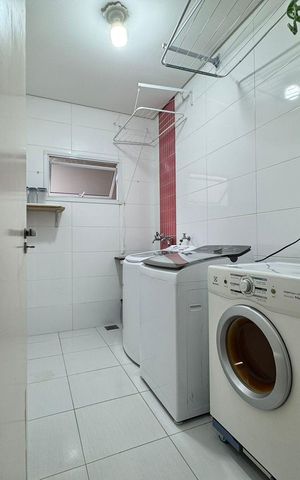 Casa à venda com 185m², 3 quartos e 4 vagasÁrea de serviço