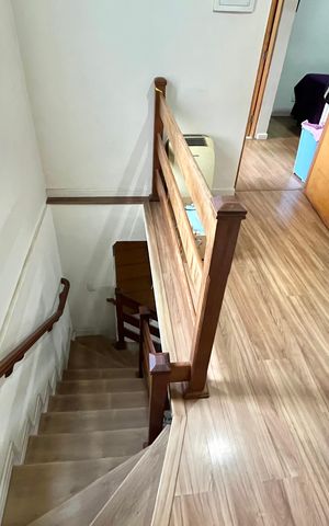 Casa à venda com 150m², 3 quartos e 2 vagas Casa à venda com 150m², 3 quartos e 2 vagasCorredor