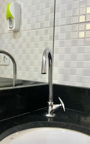 Casa à venda com 150m², 3 quartos e 2 vagas Casa à venda com 150m², 3 quartos e 2 vagasBanheiro da Suíte 3