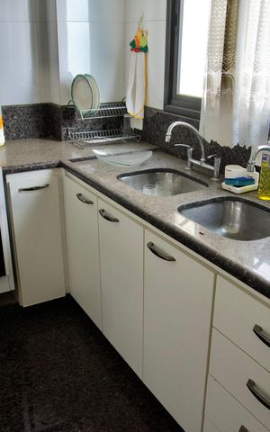 Apartamento para alugar com 138m², 4 quartos e 3 vagas Apartamento para alugar com 138m², 4 quartos e 3 vagasCozinha - Armários