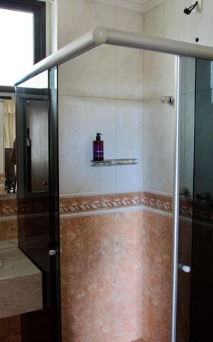 Apartamento para alugar com 138m², 4 quartos e 3 vagas Apartamento para alugar com 138m², 4 quartos e 3 vagasBanheiro