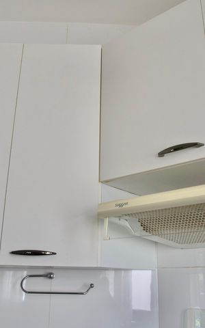 Apartamento para alugar com 138m², 4 quartos e 3 vagas Apartamento para alugar com 138m², 4 quartos e 3 vagasCozinha - Armários