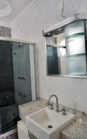 Apartamento para alugar com 138m², 4 quartos e 3 vagas Apartamento para alugar com 138m², 4 quartos e 3 vagasSuíte - Banheiro