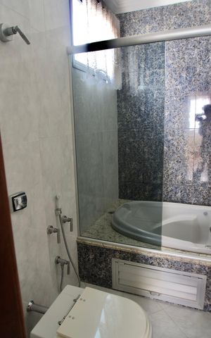 Apartamento para alugar com 138m², 4 quartos e 3 vagas Apartamento para alugar com 138m², 4 quartos e 3 vagasSuíte - Banheiro