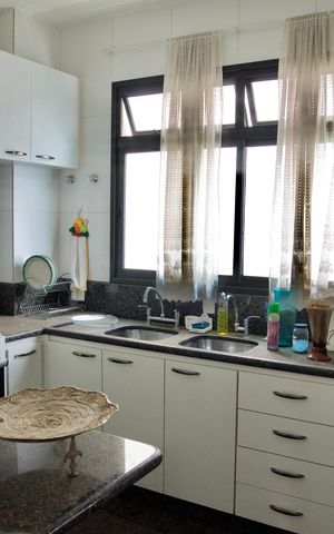 Apartamento para alugar com 138m², 4 quartos e 3 vagas Apartamento para alugar com 138m², 4 quartos e 3 vagasCozinha