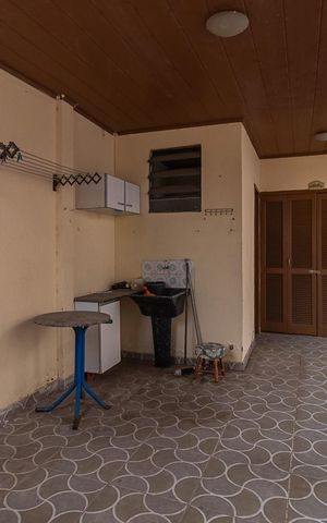 Casa para alugar com 400m², 5 quartos e 3 vagasVaranda