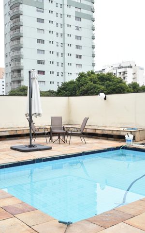 Apartamento à venda com 98m², 3 quartos e 1 vagaÁrea comum - Piscina