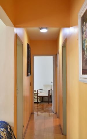 Apartamento à venda com 98m², 3 quartos e 1 vagaCorredor