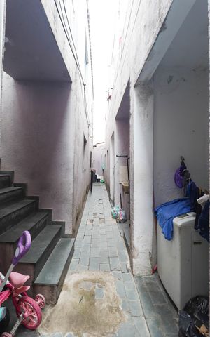 Casa à venda com 900m², 8 quartos e sem vaga Casa à venda com 900m², 8 quartos e sem vagaCorredor