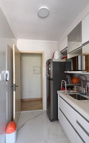 Apartamento para alugar com 57m², 2 quartos e 2 vagas Apartamento para alugar com 57m², 2 quartos e 2 vagasCozinha